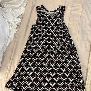 Printed sleeveless swing dress